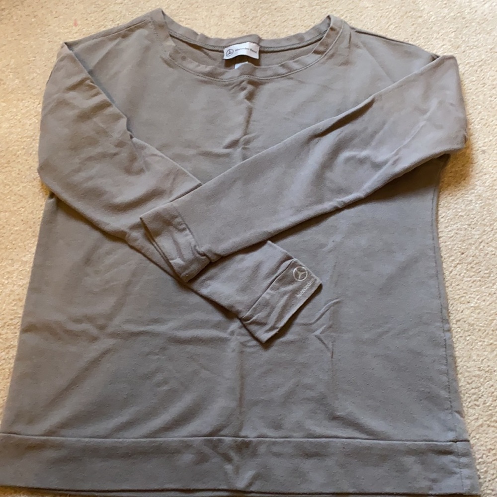 Mercedes-Benz Sweaters - Picture 6 of 12